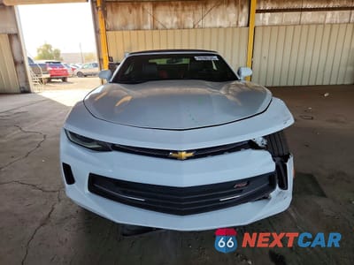 Piąte zdjęcie samochodu w środku: 2016 CHEVROLET CAMARO LT VIN:1G1FD3DXXG0160767 - miniatura