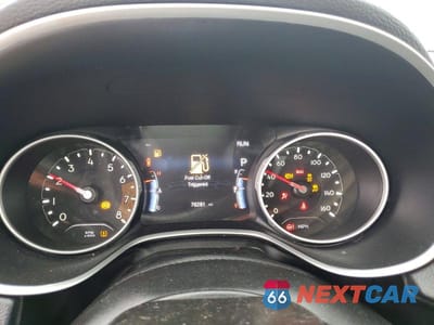 Zdjęcie 9 z 13 samochodu: 2018 JEEP COMPASS LATITUDE VIN:3C4NJDBB4JT479553 - miniatura