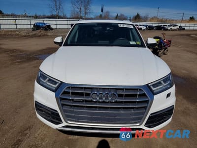 Piąte zdjęcie samochodu w środku: 2018 AUDI Q5 PREMIUM PLUS VIN:WA1BNAFY3J2156692 - miniatura