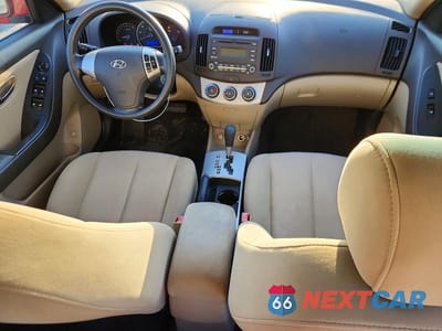 Zdjęcie 8 z 11 samochodu: 2009 HYUNDAI ELANTRA VIN:KMHDU46D39U672059 - miniatura