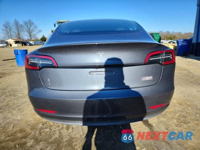 Zdjęcie 6 z 12 samochodu: 2023 TESLA MODEL 3 VIN:5YJ3E1EAXPF692494 - miniatura