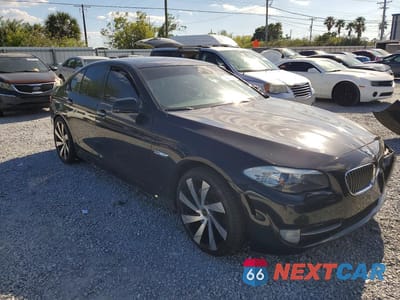 Czwarte zdjęcie samochodu z boku: 2011 BMW 5 SERIES VIN:WBAFR7C56BC602206 - miniatura