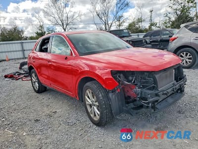 Czwarte zdjęcie samochodu z boku: 2023 AUDI Q3 PREMIUM S LINE 45 VIN:WA1DECF34P1042725 - miniatura