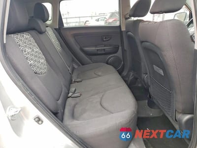 Zdjęcie 10 z 12 samochodu: 2011 KIA SOUL + VIN:KNDJT2A24B7705899 - miniatura