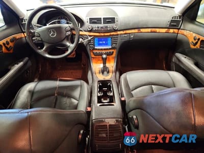 Zdjęcie 8 z 12 samochodu: 2008 MERCEDES-BENZ E 350 VIN:WDBUF56X48B226221 - miniatura