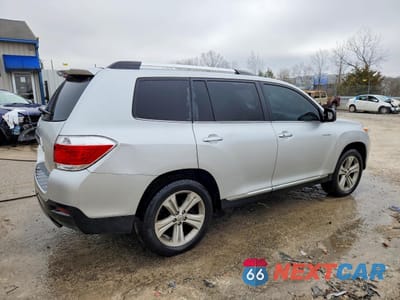 Trzecie zdjęcie samochodu z tyłu: 2013 TOYOTA HIGHLANDER LIMITED VIN:5TDYK3EH8DS140734 - miniatura