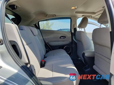 Zdjęcie 11 z 14 samochodu: 2016 HONDA HR-V EX VIN:3CZRU5H57GM714850 - miniatura
