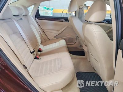 Zdjęcie 10 z 11 samochodu: 2012 VOLKSWAGEN PASSAT SEL VIN:1VWCP7A39CC095992 - miniatura
