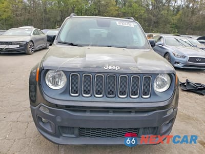 Piąte zdjęcie samochodu w środku: 2015 JEEP RENEGADE LATITUDE VIN:ZACCJABH0FPB70723 - miniatura