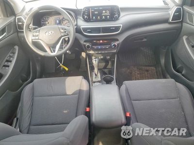 Zdjęcie 8 z 13 samochodu: 2019 HYUNDAI TUCSON SE VIN:KM8J2CA48KU080012 - miniatura