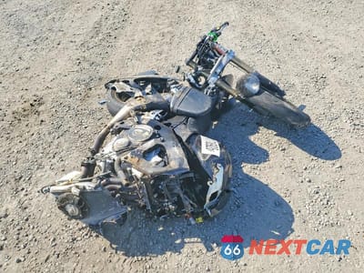 Zdjęcie 6 z 8 samochodu: 2007 SUZUKI GSX-R600 VIN:JS1GN7DA272109290 - miniatura