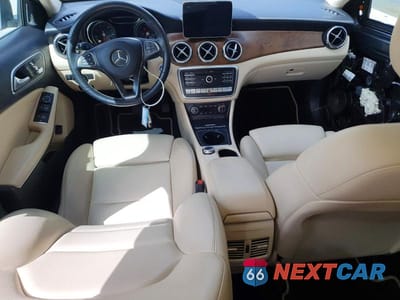 Zdjęcie 8 z 13 samochodu: 2019 MERCEDES-BENZ GLA 250 4MATIC VIN:WDCTG4GB5KJ584541 - miniatura