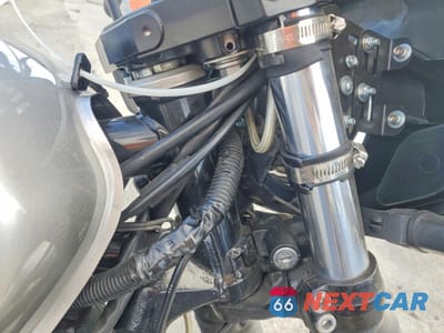 Zdjęcie 9 z 9 samochodu: 2015 YAMAHA XVS950 CR VIN:JYAVN06Y2FA000147 - miniatura