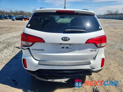 Zdjęcie 6 z 12 samochodu: 2015 KIA SORENTO EX VIN:5XYKUDA7XFG611107 - miniatura