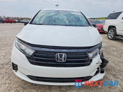 Piąte zdjęcie samochodu w środku: 2023 HONDA ODYSSEY SPORT-L VIN:5FNRL6H74PB031315 - miniatura