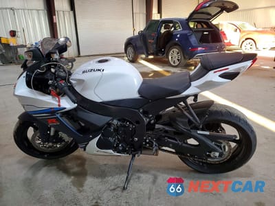 Trzecie zdjęcie samochodu z tyłu: 2023 SUZUKI GSX-R750 VIN:JS1GR7MA6P7100373 - miniatura