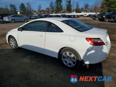 Drugie zdjęcie samochodu z przodu: 2010 HONDA CIVIC LX VIN:2HGFG1B63AH510418 - miniatura