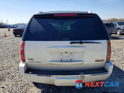 Zdjęcie 6 z 13 samochodu: 2009 GMC YUKON DENALI VIN:1GKFC03209R247806 - miniatura