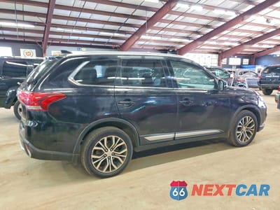 Trzecie zdjęcie samochodu z tyłu: 2017 MITSUBISHI OUTLANDER SE VIN:JA4AZ3A35HZ003336 - miniatura