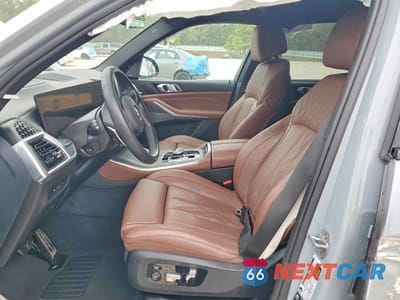 Zdjęcie 7 z 13 samochodu: 2024 BMW X5 XDRIVE40I VIN:5UX23EU04R9V38182 - miniatura
