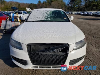 Piąte zdjęcie samochodu w środku: 2010 AUDI A4 PREMIUM VIN:WAUBFAFL4AN006254 - miniatura