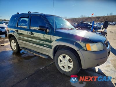 Czwarte zdjęcie samochodu z boku: 2002 FORD ESCAPE XLT VIN:1FMCU04162KA93811 - miniatura