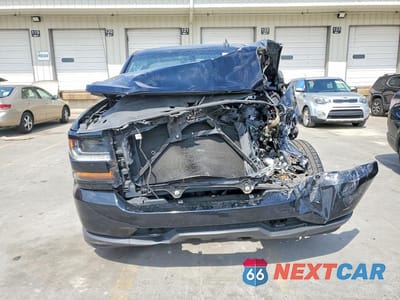 Piąte zdjęcie samochodu w środku: 2017 CHEVROLET SILVERADO K1500 CUSTOM VIN:1GCVKPEC1HZ111448 - miniatura