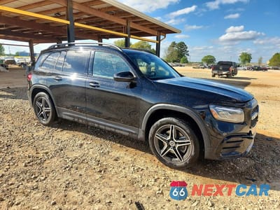 Czwarte zdjęcie samochodu z boku: 2025 MERCEDES-BENZ GLB 250 4MATIC VIN:W1N4M4HB2SW399702 - miniatura