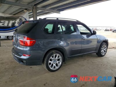 Trzecie zdjęcie samochodu z tyłu: 2012 BMW X5 XDRIVE35I VIN:5UXZV4C57CL988533 - miniatura