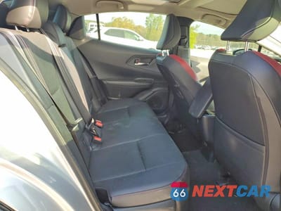 Zdjęcie 10 z 12 samochodu: 2024 TOYOTA PRIUS PRIME XSE VIN:JTDACACU1R3038526 - miniatura