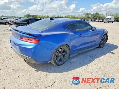 Trzecie zdjęcie samochodu z tyłu: 2018 CHEVROLET CAMARO LT VIN:1G1FB1RX7J0187824 - miniatura