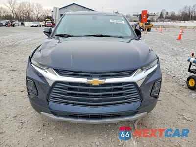 Piąte zdjęcie samochodu w środku: 2021 CHEVROLET BLAZER 1LT VIN:3GNKBBRA7MS543510 - miniatura