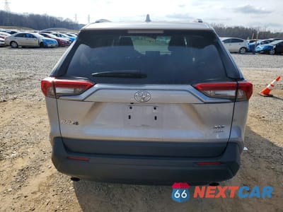 Zdjęcie 6 z 14 samochodu: 2022 TOYOTA RAV4 VIN:2T3P1RFV4NW277854 - miniatura