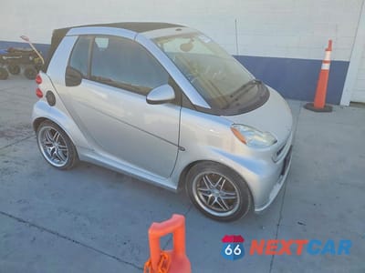 Czwarte zdjęcie samochodu z boku: 2009 SMART FORTWO PASSION VIN:WMEEK31X79K244552 - miniatura