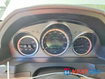 Zdjęcie 9 z 11 samochodu: 2010 MERCEDES-BENZ C 300 4MATIC VIN:WDDGF8BB4AR099838 - miniatura