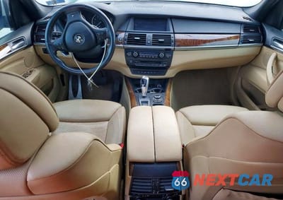 Zdjęcie 8 z 13 samochodu: 2012 BMW X5 XDRIVE50I VIN:5UXZV8C54CL424796 - miniatura