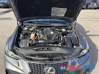 Zdjęcie 8 z 10 samochodu: 2017 LEXUS IS 200T BASE VIN:JTHBA1D20H5053494 - miniatura