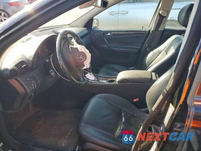 Zdjęcie 7 z 11 samochodu: 2006 MERCEDES-BENZ C 350 4MATIC VIN:WDBRF87H36F740288 - miniatura