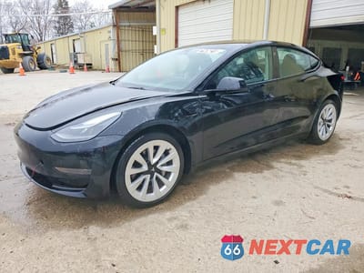 2023 TESLA MODEL 3 5YJ3E1EA8PF457981 - główne zdjęcie licytacji z USA - miniatura