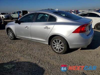 Drugie zdjęcie samochodu z przodu: 2014 VOLVO S60 T5 VIN:YV1612FS1E1280633 - miniatura