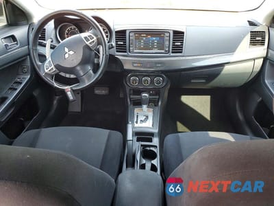 Zdjęcie 8 z 11 samochodu: 2011 MITSUBISHI LANCER GTS VIN:JA32U8FW9BU044659 - miniatura