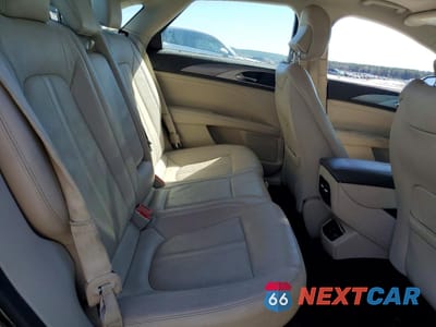 Zdjęcie 10 z 12 samochodu: 2017 LINCOLN MKZ RESERVE VIN:3LN6L5EC7HR618683 - miniatura