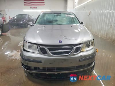 Piąte zdjęcie samochodu w środku: 2004 SAAB 9-3 LINEAR VIN:YS3FB49S541005106 - miniatura