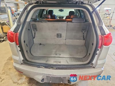 Zdjęcie 6 z 13 samochodu: 2012 CHEVROLET TRAVERSE LS VIN:1GNKVFED8CJ269071 - miniatura