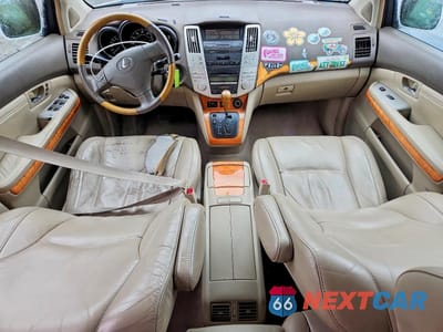 Zdjęcie 8 z 13 samochodu: 2008 LEXUS RX 350 VIN:2T2HK31U48C056228 - miniatura