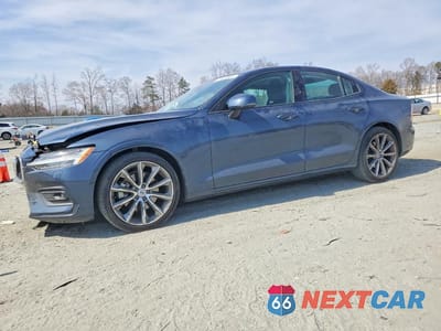 2020 VOLVO S60 T5 MOMENTUM 7JR102FK9LG063538 - główne zdjęcie licytacji z USA - miniatura