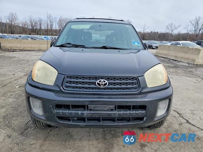 Piąte zdjęcie samochodu w środku: 2001 TOYOTA RAV4 BASE VIN:JTEHH20V410027251 - miniatura