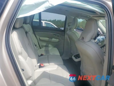 Zdjęcie 10 z 13 samochodu: 2025 VOLVO XC90 ULTRA VIN:YV4062PG0S1376401 - miniatura