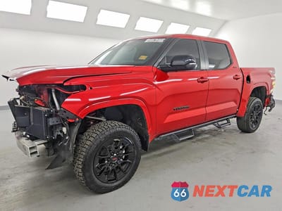 2025 TOYOTA TUNDRA LIMITED 5TFWA5DB2SX245179 - główne zdjęcie licytacji z USA - miniatura