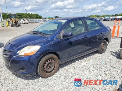 2007 TOYOTA YARIS BASE JTDBT923771127974 - główne zdjęcie licytacji z USA - miniatura